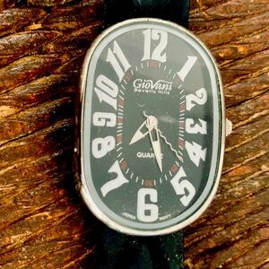 Vintage Giovanni Beverly Hills Black Watch